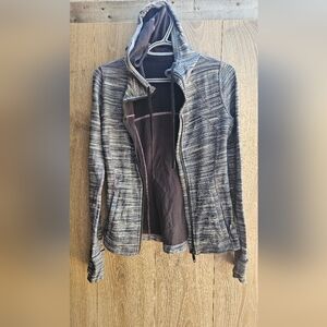 Lululemon Define Jacket Hooded Women's Gray Hooded Jacket Nulu 4